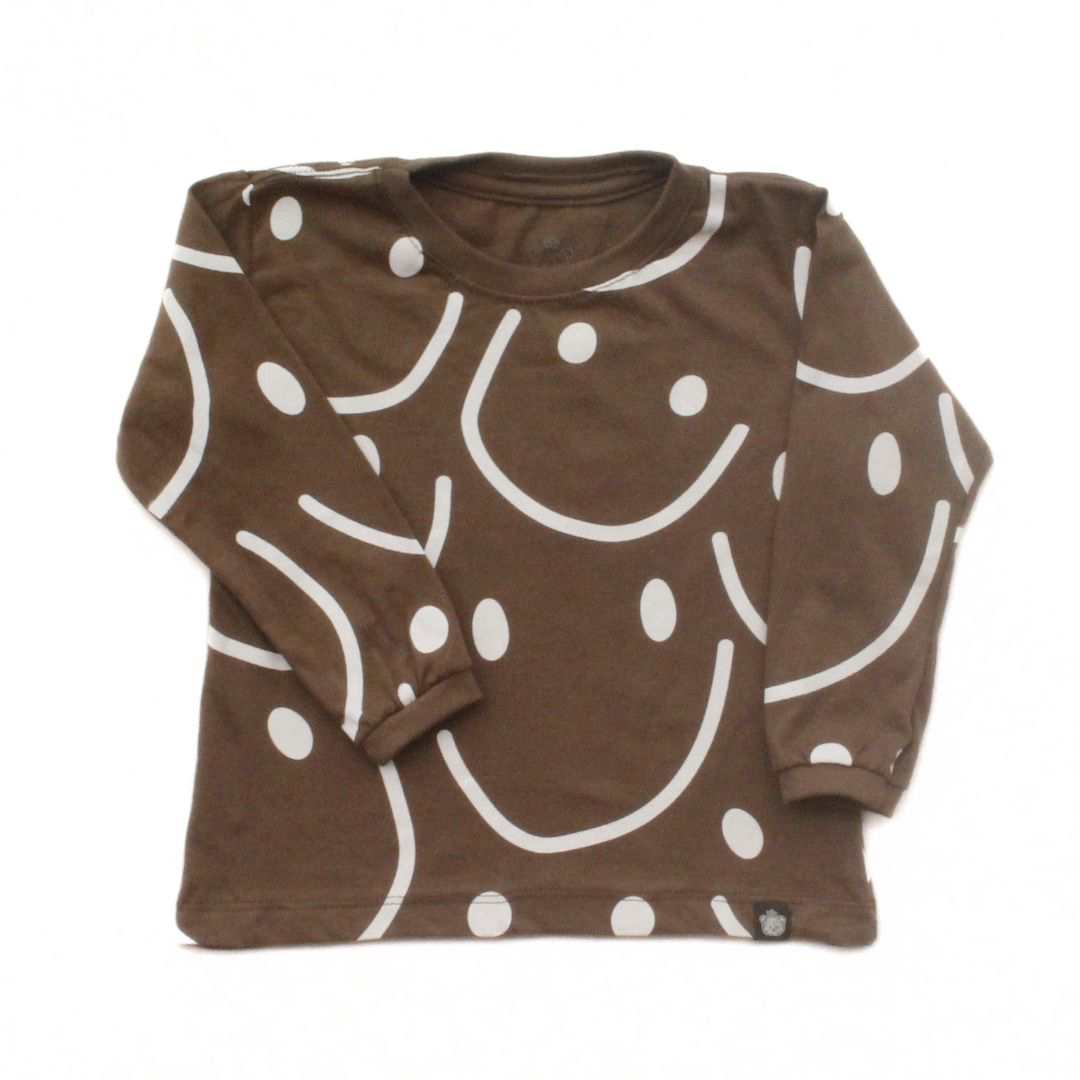 Camiseta Longa Chocolate- Smile